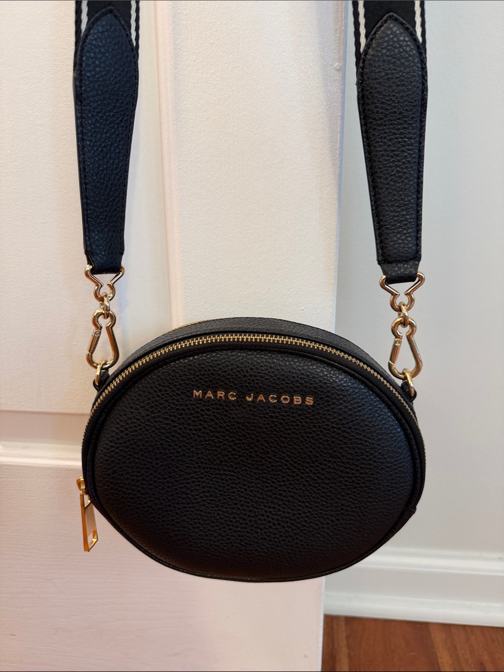 Marc Jacobs Playback Black Pebbled Leather Round Crossbody with Gold Hardware